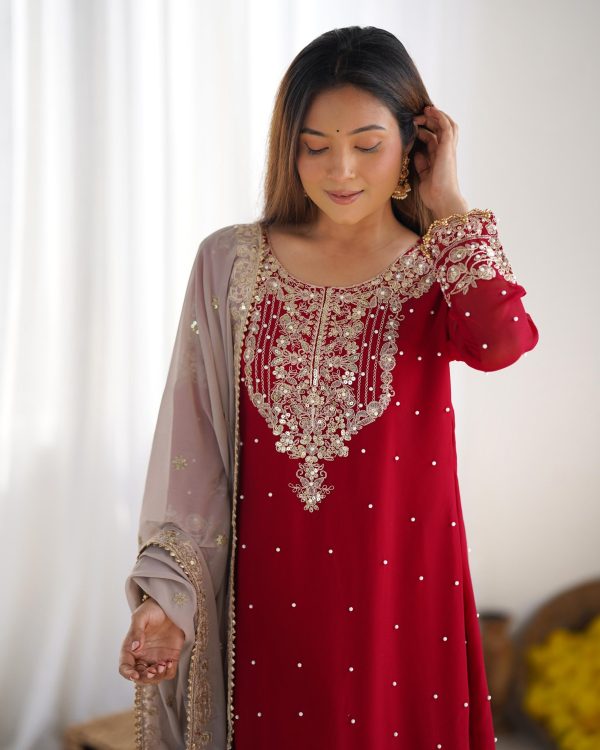 SR 1676 Red Red Heavy Faux Georgette With Heavy Embroidery Perfect for Wedding, Party, Ethnic Day, Reception, Diwali 4-6 Working Days At 2049/- Only | Jump Suits, Salwar suit, Casual Suits, Creative suits, Designer Suits, Palazzo Suits, Party Wear Suits, Patiala Suits, Straight Suits