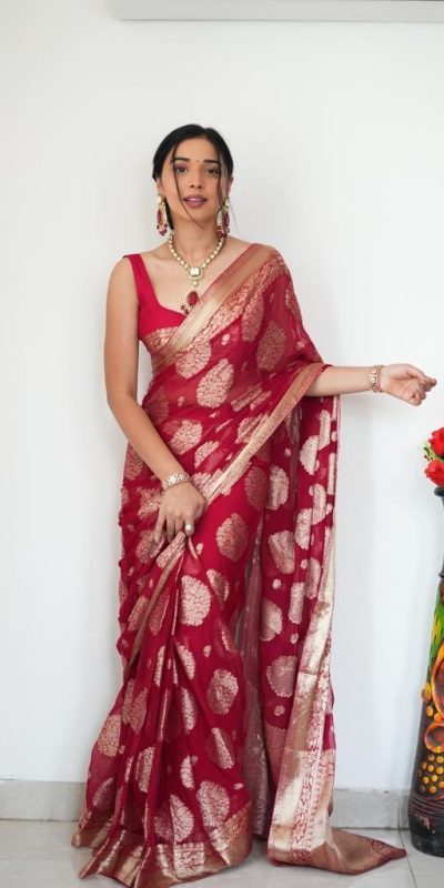 KP 5039 Red Perfect for Soft Lilan Slab Attractive Charm full Saree Wedding, Party, Onam, Engagement, Festival Celebrations . Exclusive Offer ₹1449. | Sarees, Bollywood Sarees, Creative Sarees, Designer Sarees, Embroidered Sarees, Ethnic Saree, Modern Digital sarees, Party Wear Sarees