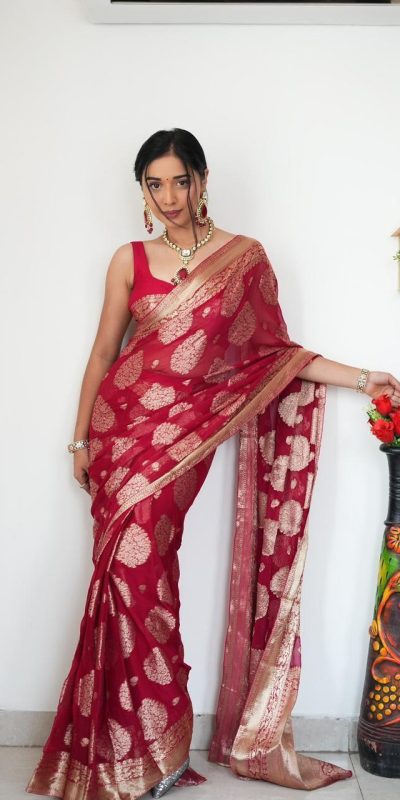 KP 5039 Red Perfect for Soft Lilan Slab Attractive Charm full Saree Wedding, Party, Onam, Engagement, Festival Celebrations . Exclusive Offer ₹1449. | Sarees, Bollywood Sarees, Creative Sarees, Designer Sarees, Embroidered Sarees, Ethnic Saree, Modern Digital sarees, Party Wear Sarees