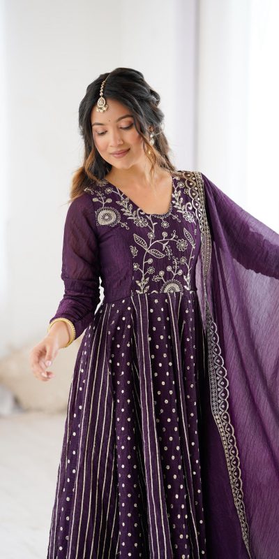 SRK 5293 Wine With Crunchy Silk With Fully Flair with Lace Work & Embroidery Work Anarkali Gown . Introductory Price ₹2149. Delivery 4-6 Worki | Gowns, Bollywood Gowns, Creative Gowns, Designer Gowns, Embroidered Gowns, Party Wear Gowns
