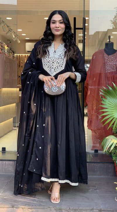 Black Cotton Silk Mirror Work Salwar Suit