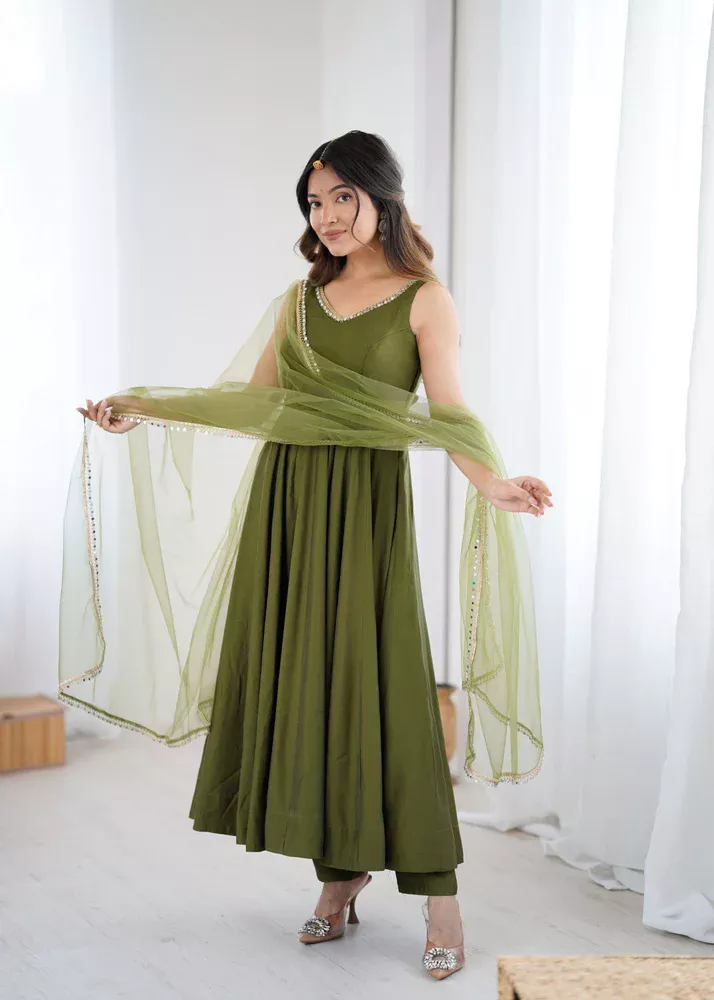 Mahendi Roman Silk Chanderi Mirror Work Gown - Image 2