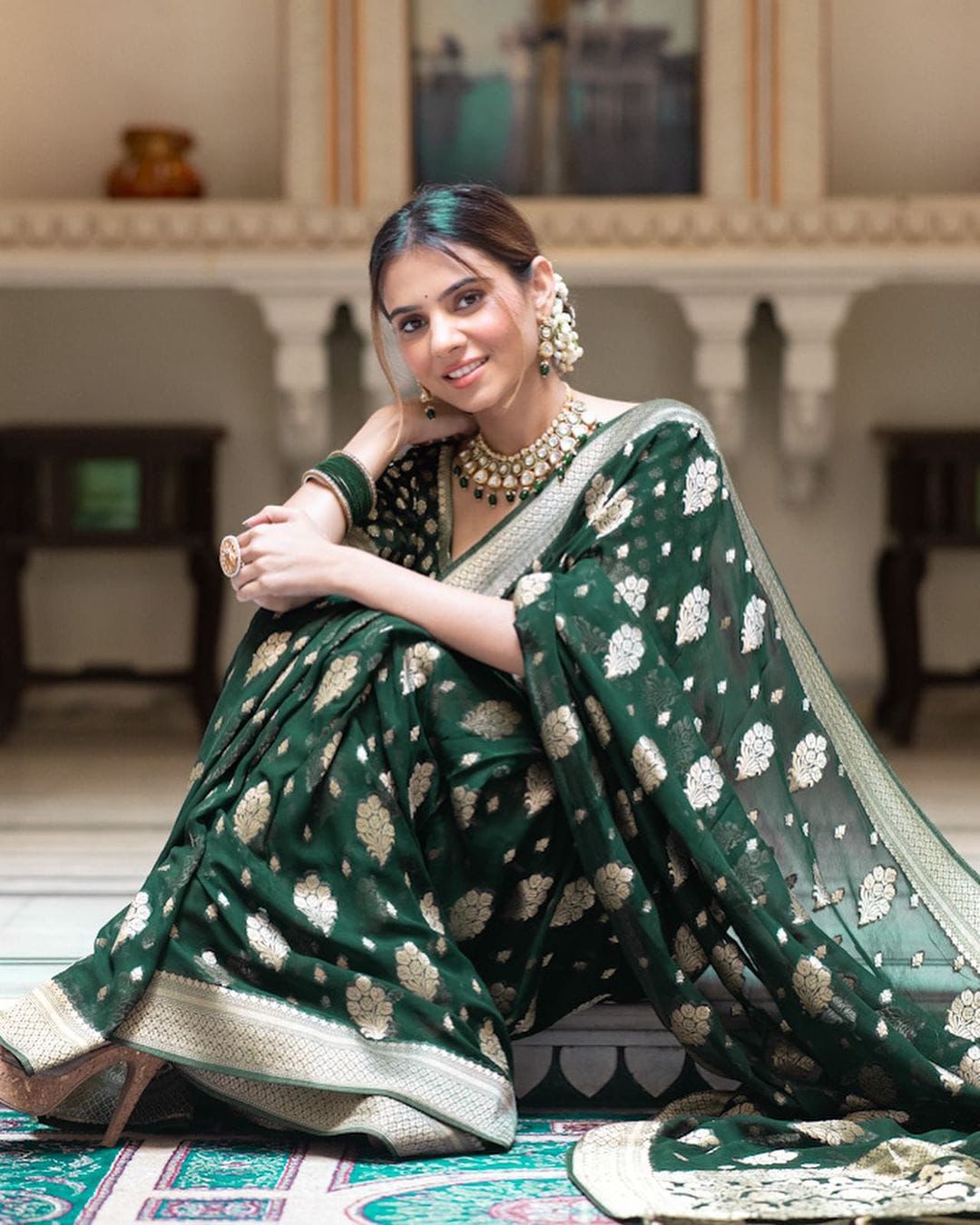 Green Soft Lichi Silk Jacquard Work Saree - Image 2