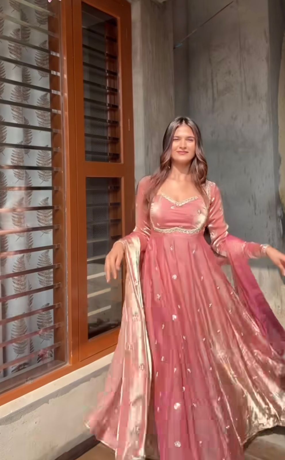 Peach Fendy Silk Embroidery Lace Work Salwar Suit