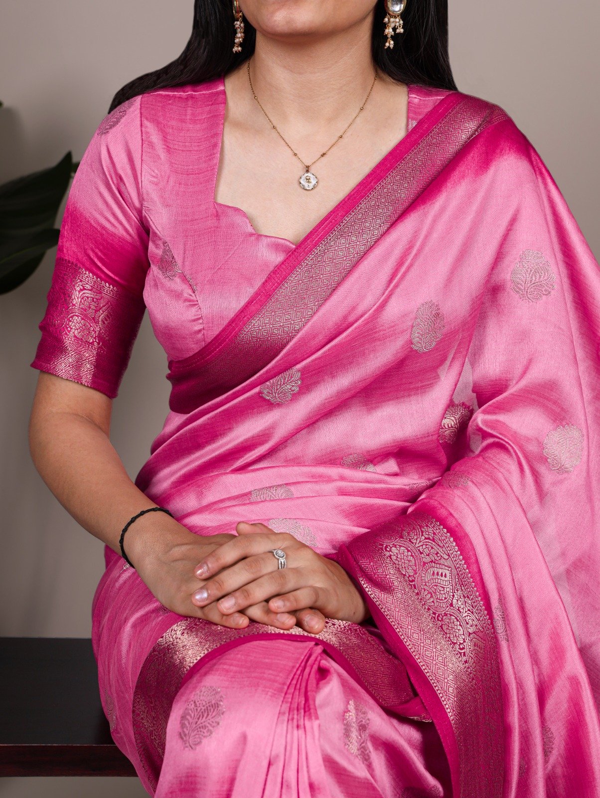 Pink Rumali Silk Zari Work Saree - Image 2