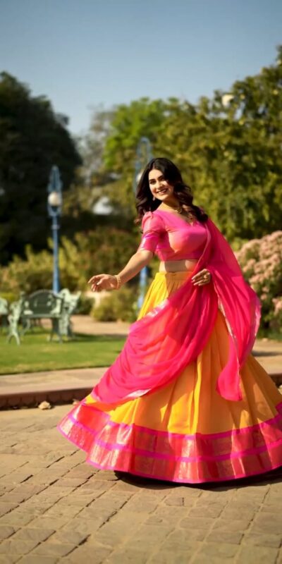Yellow Kanchipuram Zari Weaving Lehenga Choli