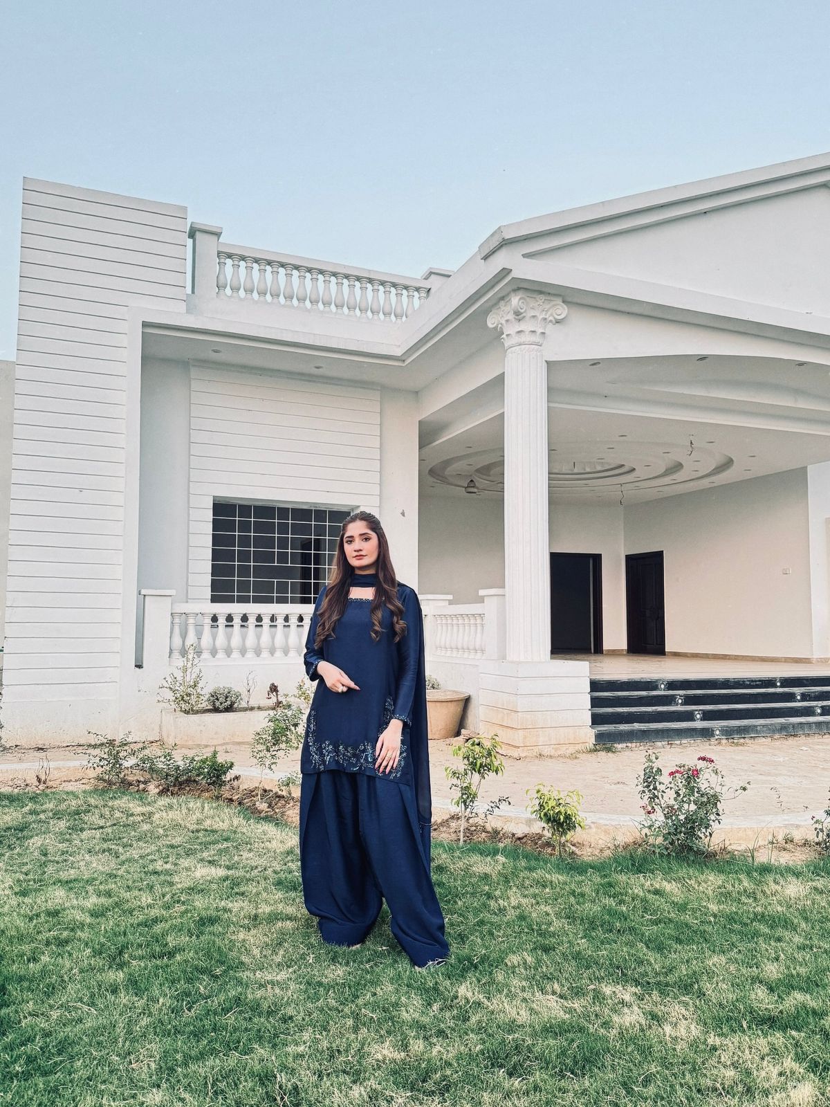 Navy Blue Natural Crep Silk Sequence Work Salwar Suit - Image 4