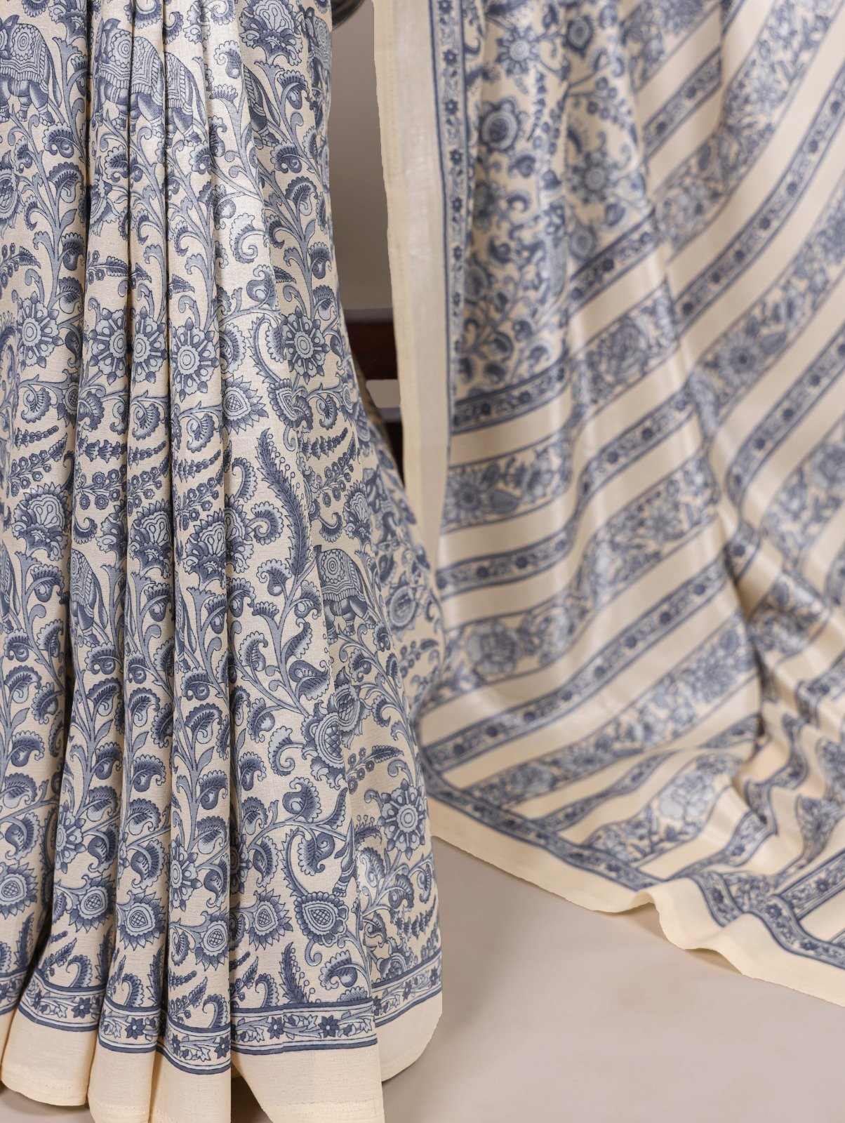 Blue Taser Silk With Printed Work Saree - Image 3