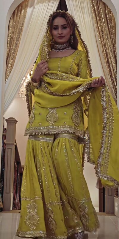 Mastered Chinon Silk Embroidery Lace Work Salwar Suit