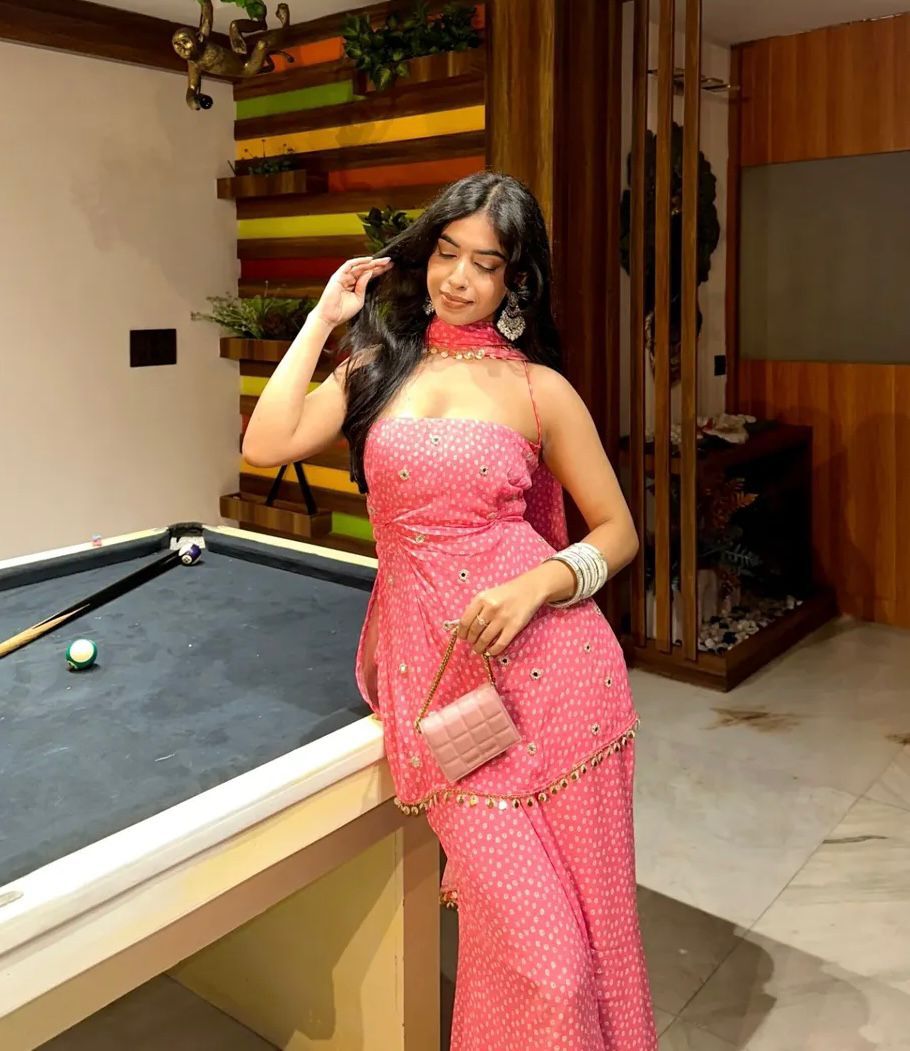 Peach Faux Georgette Sequins Mirror Work Salwar Suit - Image 2