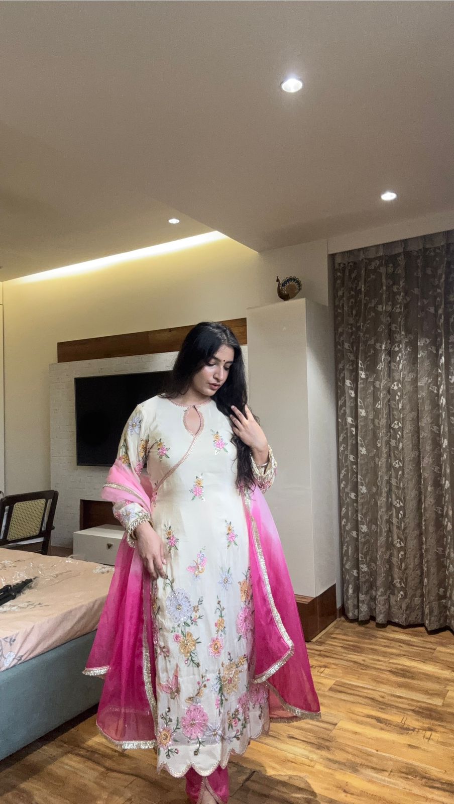 White Chinon Embroidery Lace Work Salwar Suit - Image 4