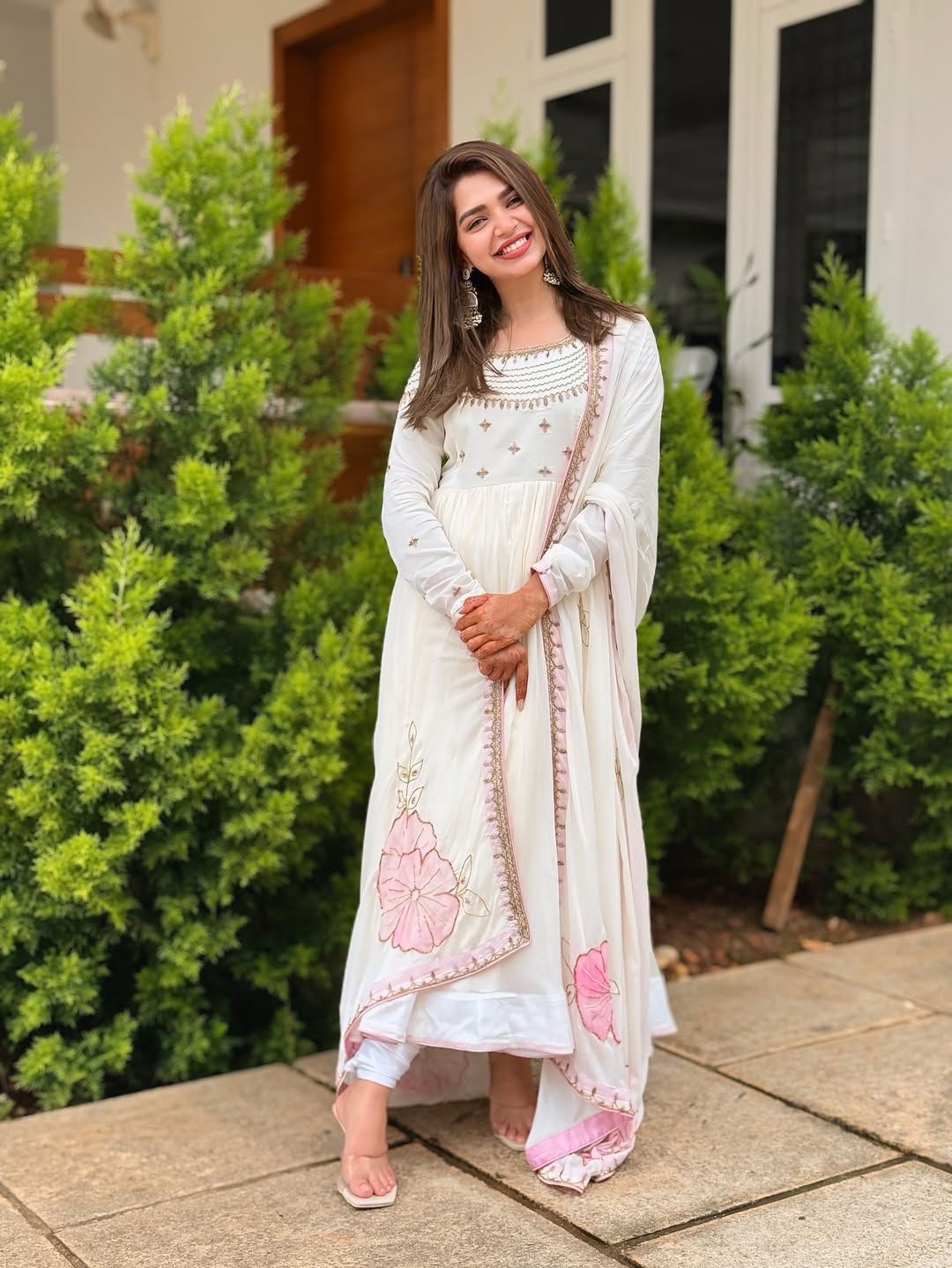 White Georgette Embroidery Work Gown - Image 5