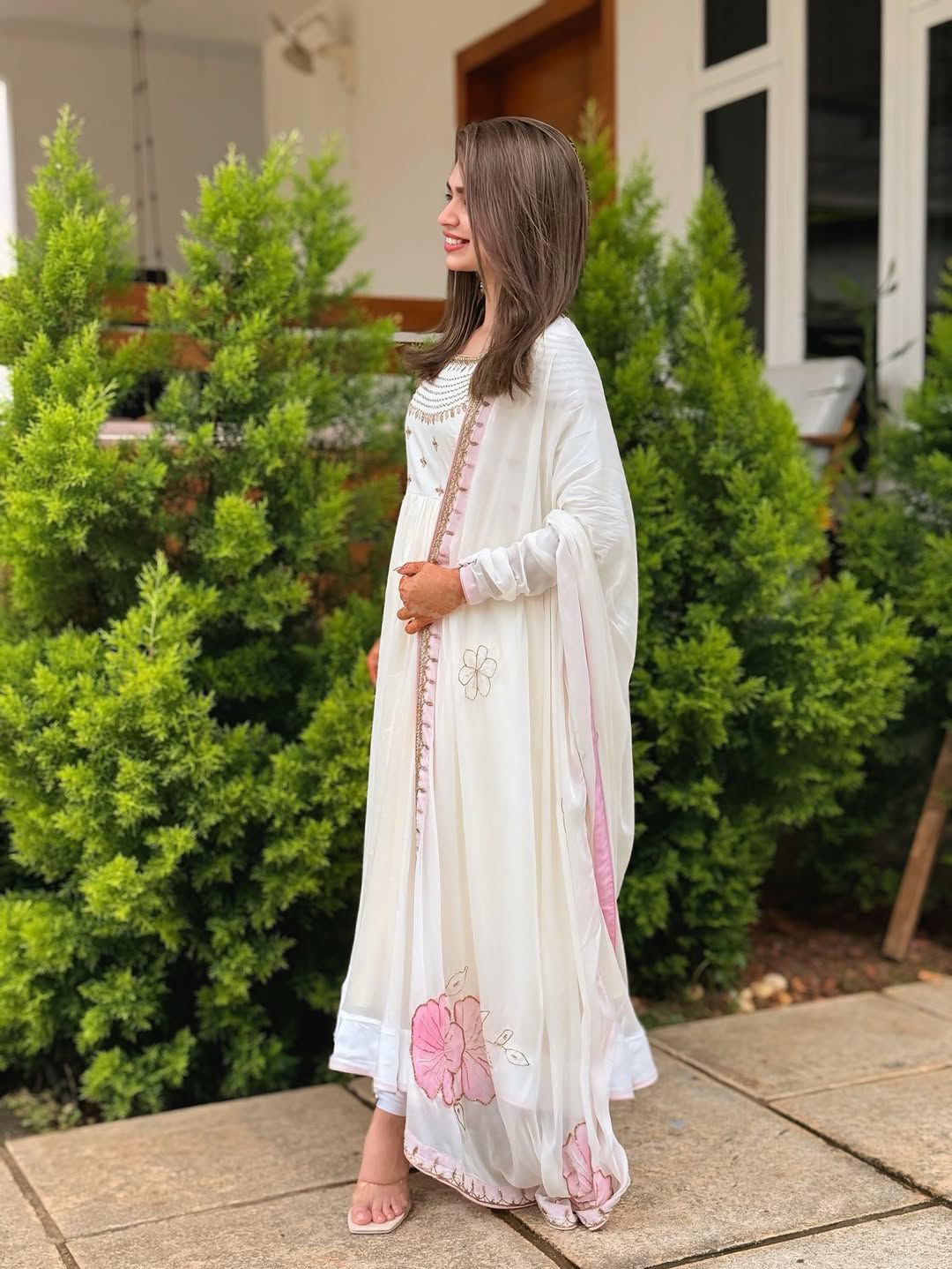 White Georgette Embroidery Work Gown - Image 3