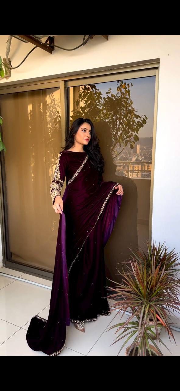 Wine 9000 Velvet Embroidery Lace Work Saree - Image 6