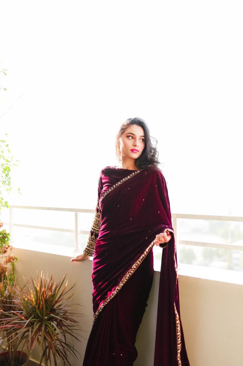 Wine 9000 Velvet Embroidery Lace Work Saree - Image 4