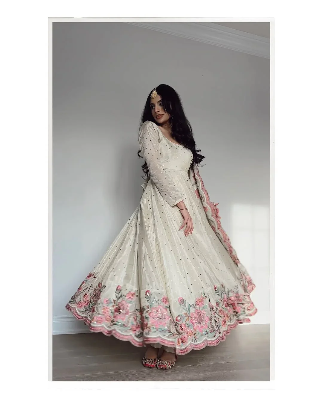 RTC 5873 White Color Chinon Silk Salwar Suit with Designer Work. Exclusive Offer ₹2449. Delivery 4-6 Working Days. Shop now. | Jump Suits, Salwar suit, Casual Suits, Creative suits, Designer Suits, Palazzo Suits, Party Wear Suits, Patiala Suits, Straight Suits