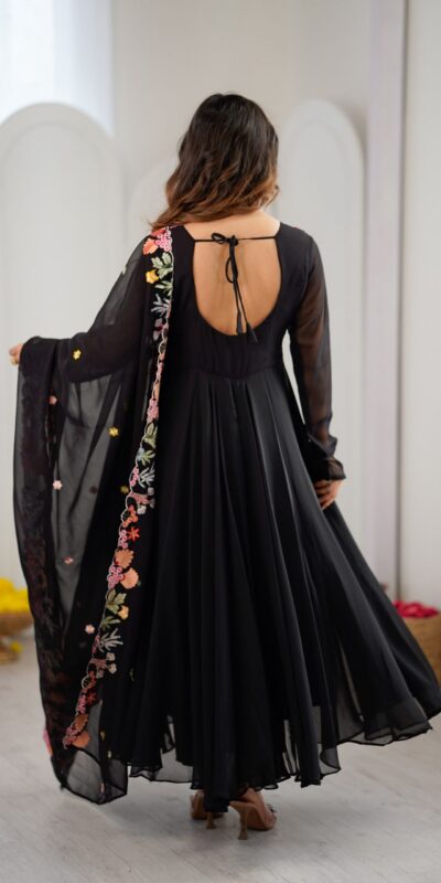 NSR 901 Black Faux Georgette Salwar Suit with Lace Work & Embroidery Work. Introductory Price ₹2099. Delivery 4-6 Working Days. Shop now. | Jump Suits, Salwar suit, Casual Suits, Creative suits, Designer Suits, Palazzo Suits, Party Wear Suits, Patiala Suits, Straight Suits