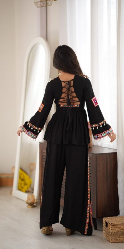 SP 93 Black Rayon Salwar Suit with Embroidery Work & Thread Embroidery. Best Price ₹2149. Delivery 4-6 Working Days. Shop now. | Jump Suits, Salwar suit, Casual Suits, Creative suits, Designer Suits, Palazzo Suits, Party Wear Suits, Patiala Suits, Straight Suits