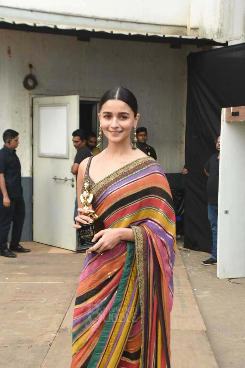 gorgeous-alia-bhatt-in-sabyasachi-multi-color-designer-party-wear-saree