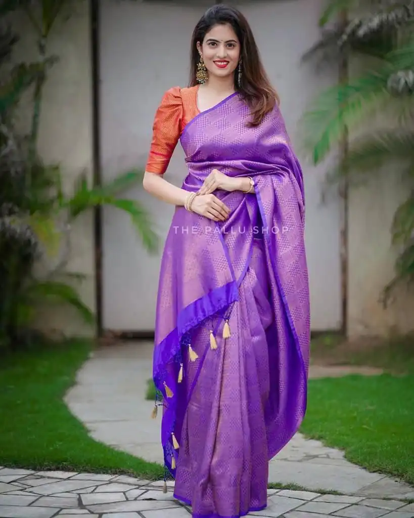 KP 4099 Purple Color Soft Lichi Silk Cloth Rich Pallu All Over Saree Events Casual, Wedding, Festive, Events Etc. Expected Delivery  4-6 Working Days @1349/- | Sarees, Bollywood Sarees, Creative Sarees, Designer Sarees, Embroidered Sarees, Ethnic Saree, Modern Digital sarees, Party Wear Sarees