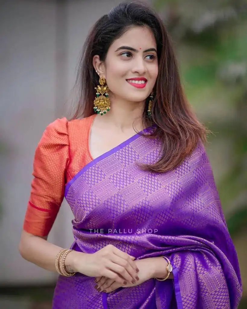 KP 4099 Purple Color Soft Lichi Silk Cloth Rich Pallu All Over Saree Events Casual, Wedding, Festive, Events Etc. Expected Delivery  4-6 Working Days @1349/- | Sarees, Bollywood Sarees, Creative Sarees, Designer Sarees, Embroidered Sarees, Ethnic Saree, Modern Digital sarees, Party Wear Sarees
