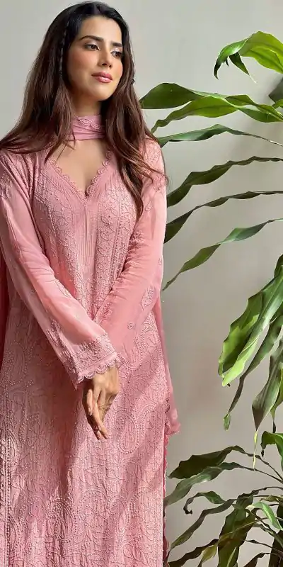 BE 170 Baby Pink Color Georgette Thread Embroidery Salwar Suit Wedding, Party, Festive events, etc.  Expected Delivery  4-6 Working Days @1999/- | Salwar suit, Casual Suits, Creative suits, Designer Suits, Palazzo Suits, Party Wear Suits, Patiala Suits, Straight Suits