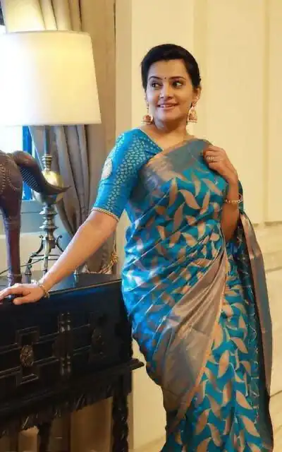 KP 4057 Blue Color Soft Lichi Silk Jacquard On All Over Saree Casual, Party Wear, Wedding, Events Etc. Expected Delivery 4-6 Working Days @1349/- | Sarees, Bollywood Sarees, Creative Sarees, Designer Sarees, Embroidered Sarees, Ethnic Saree, Modern Digital sarees, Party Wear Sarees