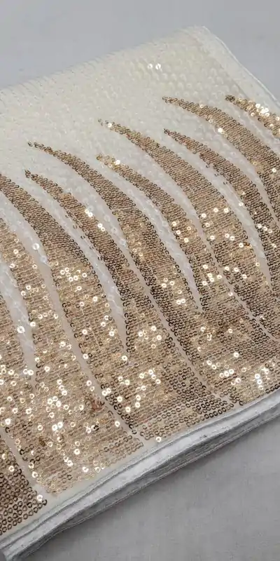 Nice White Full Saree Of Heavy Quality 60 Gram Georgette Saree