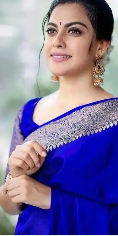KP 3042 Royal Blue Color Soft Lichi Silk Jacquard On All Over Saree Casual, Party Wear, Wedding, Events Etc. Expected Delivery 4-6 Working Days @1349/- | Sarees, Bollywood Sarees, Creative Sarees, Designer Sarees, Embroidered Sarees, Ethnic Saree, Modern Digital sarees, Party Wear Sarees