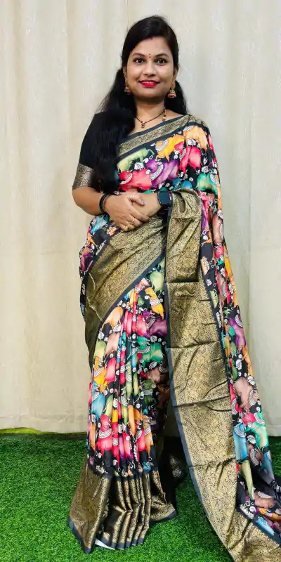 MS Kalamkari Black Color Jacquard Dola Silk With Kalamkari Print Saree Casual, Wedding, Festive, Events . Expected Delivery  4-6 Working Days @1549/- only | Sarees, Bollywood Sarees, Creative Sarees, Designer Sarees, Embroidered Sarees, Ethnic Saree, Modern Digital sarees, Party Wear Sarees