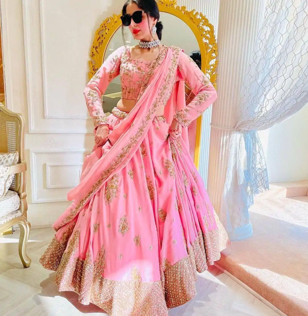BD 1493 Light Pink Color Fox Georgette Embroidery Sequins Work Lehenga Choli Wedding, Party, Festive, Events Etc. Delivery 4-6 Working Days Rs 2049 | Lehenga, Bollywood Lehenga, Creative Lehenga, Designer Lehenga, Embroidered Lehenga, Party Wear Lehenga
