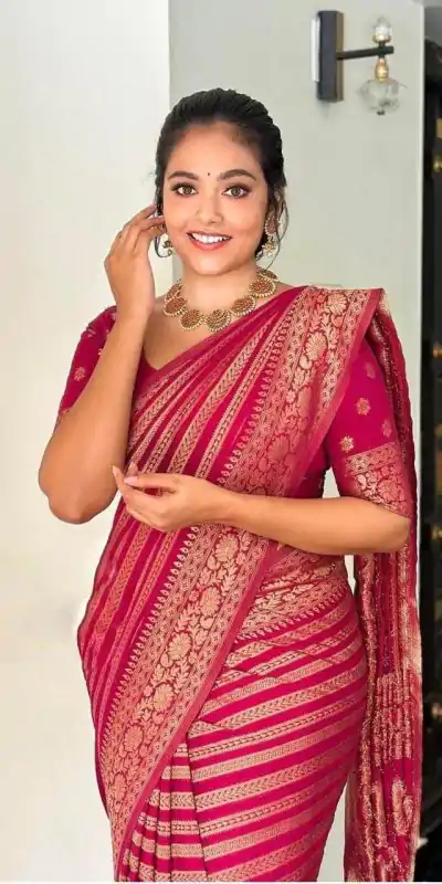 MS 503 Red Color Soft Litchi Silk On All Over Saree Casual, Wedding, Festive, Events . Expected Delivery 4-6 Working Days @1199/- only | Sarees, Bollywood Sarees, Creative Sarees, Designer Sarees, Embroidered Sarees, Ethnic Saree, Modern Digital sarees, Party Wear Sarees