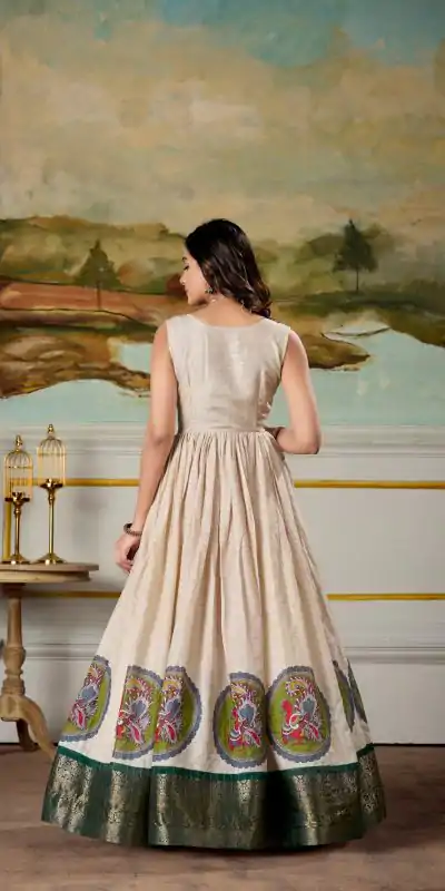 Classic Green Color Dola Silk Kalamkari Print Zari Weaving Broder Gown