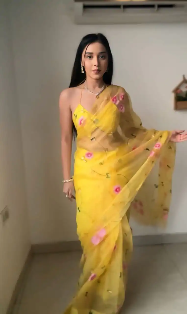 SC 236 Yellow Color Soft Organza Silk Ready To Wear Saree Casual, Wedding, Festive, Events . Expected Delivery 4-6 Working Days @1549/- only | Sarees, Bollywood Sarees, Creative Sarees, Designer Sarees, Embroidered Sarees, Ethnic Saree, Modern Digital sarees, Party Wear Sarees
