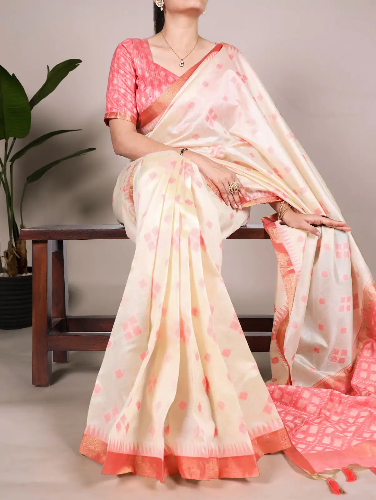 YNF 7418 Half White Color Jacquard Silk Patola Print With Zari Saree Casual, Wedding, Festive, Events . Expected Delivery  4-6 Working Days @2149/- only                                                                                                                                             | Sarees, Bollywood Sarees, Creative Sarees, Designer Sarees, Embroidered Sarees, Ethnic Saree, Modern Digital sarees, Party Wear Sarees