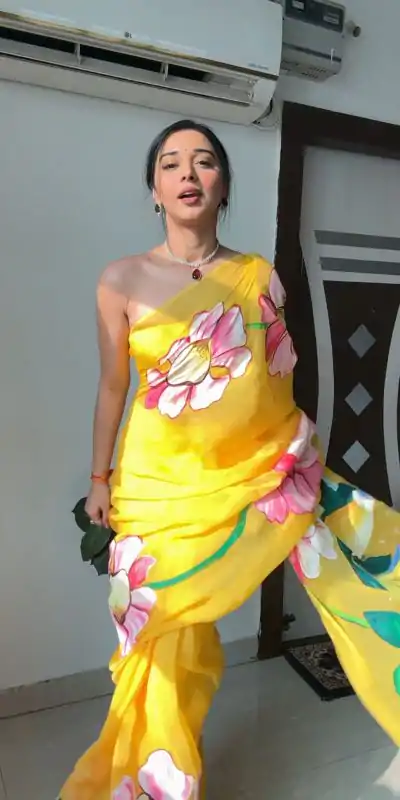 SC 228 Yellow Color Soft Organza Silk Ready To Wear Saree Casual, Wedding, Festive, Events . Expected Delivery  4-6 Working Days @1549/- only                                                                                                                                             | Sarees, Bollywood Sarees, Creative Sarees, Designer Sarees, Embroidered Sarees, Ethnic Saree, Modern Digital sarees, Party Wear Sarees