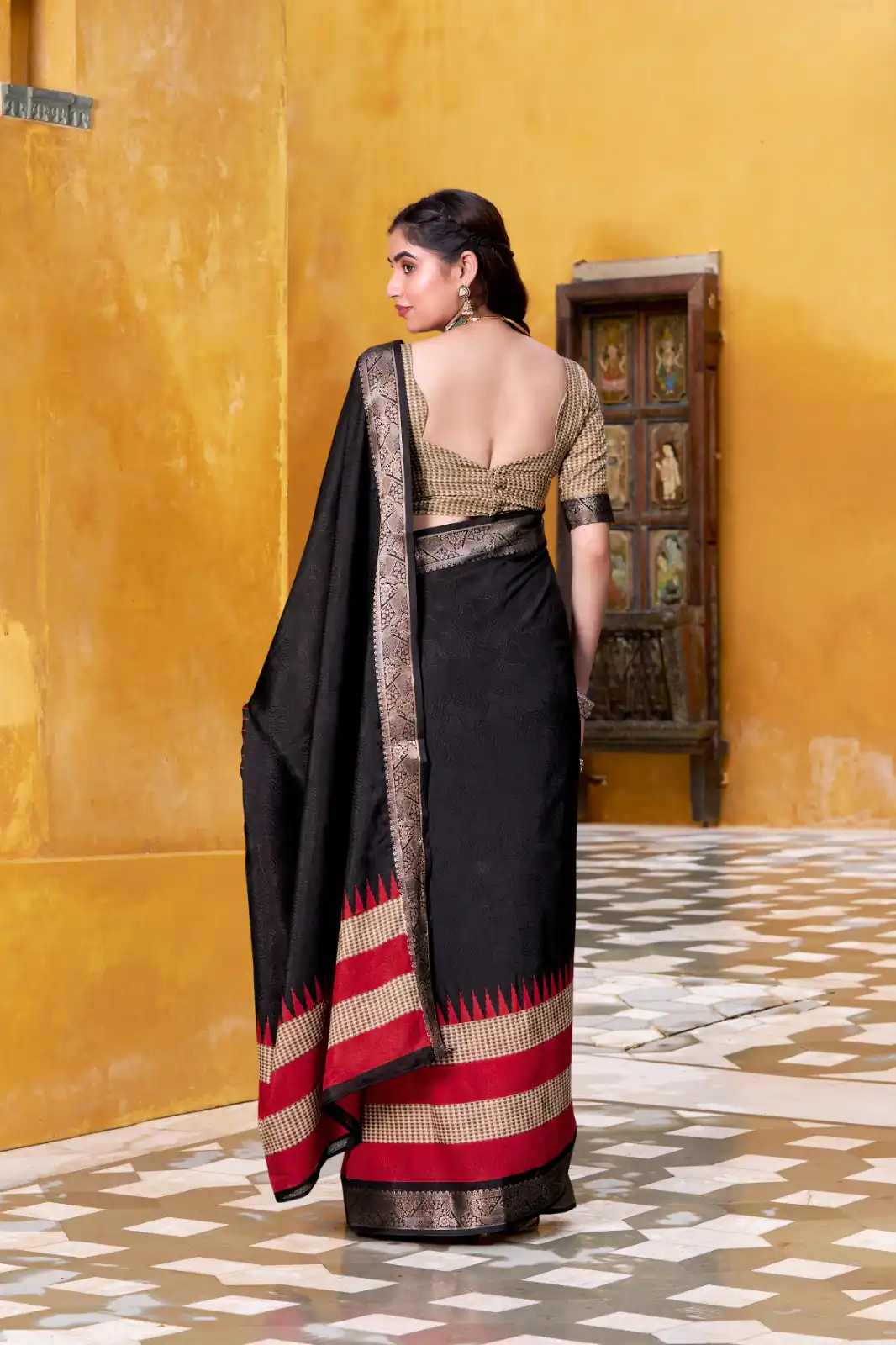 YNF 7049 Black Color Poly Cotton Printed With Zari Weaving Work Saree Casual, Wedding, Festive, Events . Expected Delivery  4-6 Working Days @1699/- only                                                                                | Sarees, Bollywood Sarees, Creative Sarees, Designer Sarees, Embroidered Sarees, Ethnic Saree, Modern Digital sarees, Party Wear Sarees