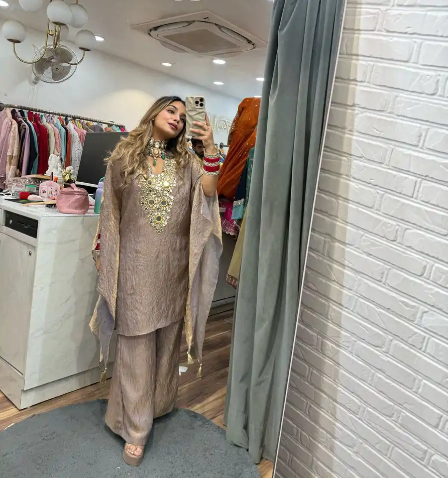 LG 1890 Onion Color Fendy Embroidery With Real Mirror Work Salwar Suit Casual, Wedding, Festive, Events . Expected Delivery  4-6 Working Days @1849/- only      | Jump Suits, Salwar suit, Casual Suits, Creative suits, Designer Suits, Palazzo Suits, Party Wear Suits, Patiala Suits, Straight Suits
