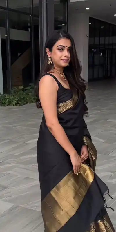 KP 5095 Black Color Jacquard With Designer Work All Over Saree . Exclusive Offer ₹1344. Delivery 4-6 Working Days. Shop now. | Sarees, Bollywood Sarees, Creative Sarees, Designer Sarees, Embroidered Sarees, Ethnic Saree, Modern Digital sarees, Party Wear Sarees