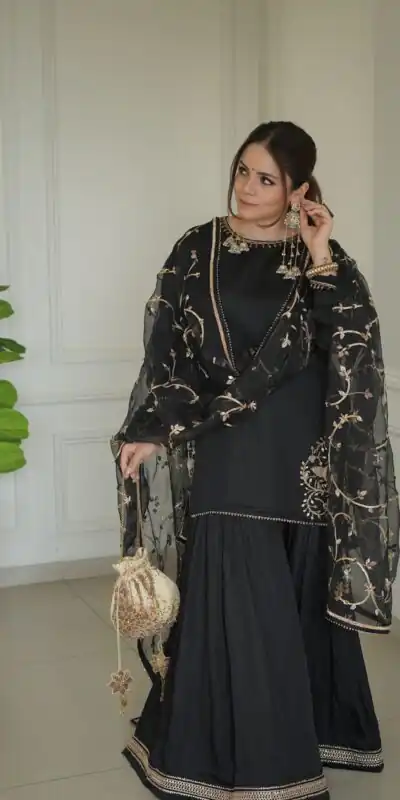 ZSR 3142 Black Pure Natural Crep With Embroidery Sequence Work Salwaar Suit Perfect for Wedding, Party, Bridal Wear, Pongal, Onam Best Price ₹1999 | Jump Suits, Tops & Bottoms, Track Suits, Salwar suit, Casual Suits, Creative suits, Designer Suits, Palazzo Suits, Party Wear Suits, Patiala Suits, Straight Suits, Trendy Wear