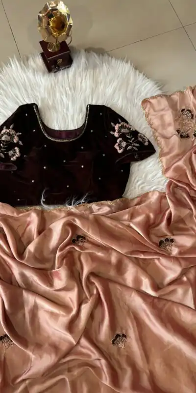 AC AZAELEA Peach Rangoli Silk Lace Work & Resham Work Saree with . Exclusive Offer ₹2549. Delivery 4-6 Working Days. Shop now. | Sarees, Bollywood Sarees, Creative Sarees, Designer Sarees, Embroidered Sarees, Ethnic Saree, Modern Digital sarees, Party Wear Sarees