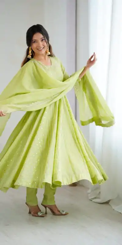 SRK 5293 Pista With Crunchy Silk With Fully Flair with Lace Work & Embroidery Work Anarkali Gown . Introductory Price ₹2149. Delivery 4-6 Worki | Gowns, Bollywood Gowns, Creative Gowns, Designer Gowns, Embroidered Gowns, Party Wear Gowns