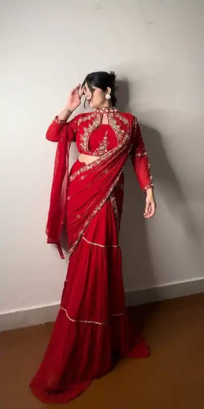 BE 280 Red Georgette Lehenga Saree Perfect for Wedding, Party, Cultural Events, Housewarming, Ganesh Chaturthi . Affordable Price ₹2399. Delivery 4- | Lehenga, Bollywood Lehenga, Creative Lehenga, Designer Lehenga, Embroidered Lehenga, Party Wear Lehenga