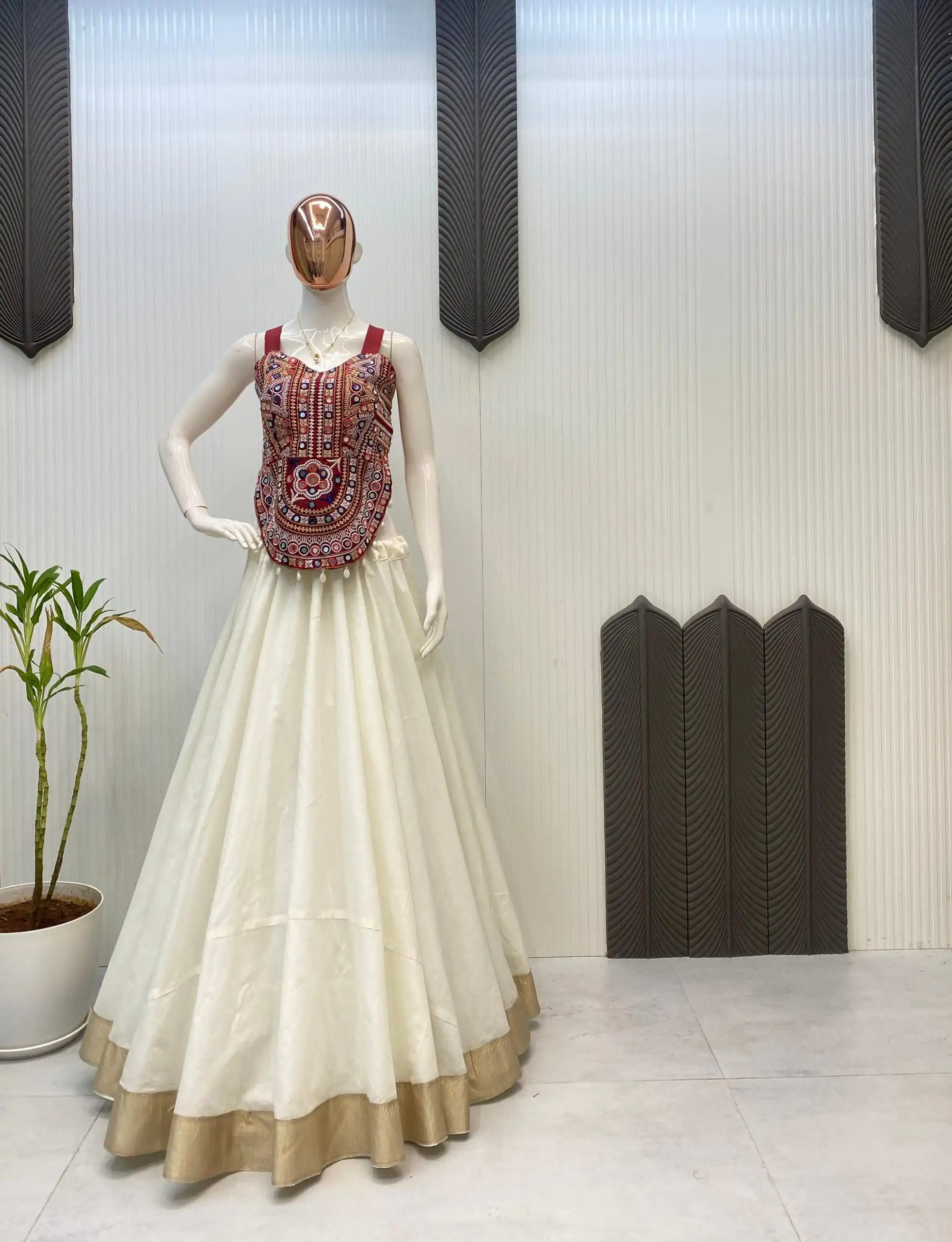 LG 652 White Bangalorey With Mirror Work & Embroidery Work Lehenga Choli . Affordable Price ₹1949. Delivery 4-6 Working Days. Shop now. | Lehenga, Bollywood Lehenga, Creative Lehenga, Designer Lehenga, Embroidered Lehenga, Party Wear Lehenga