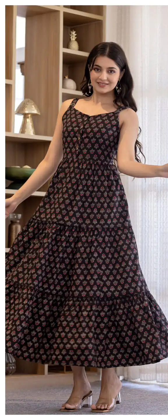 Black Cotton With Printed Gown