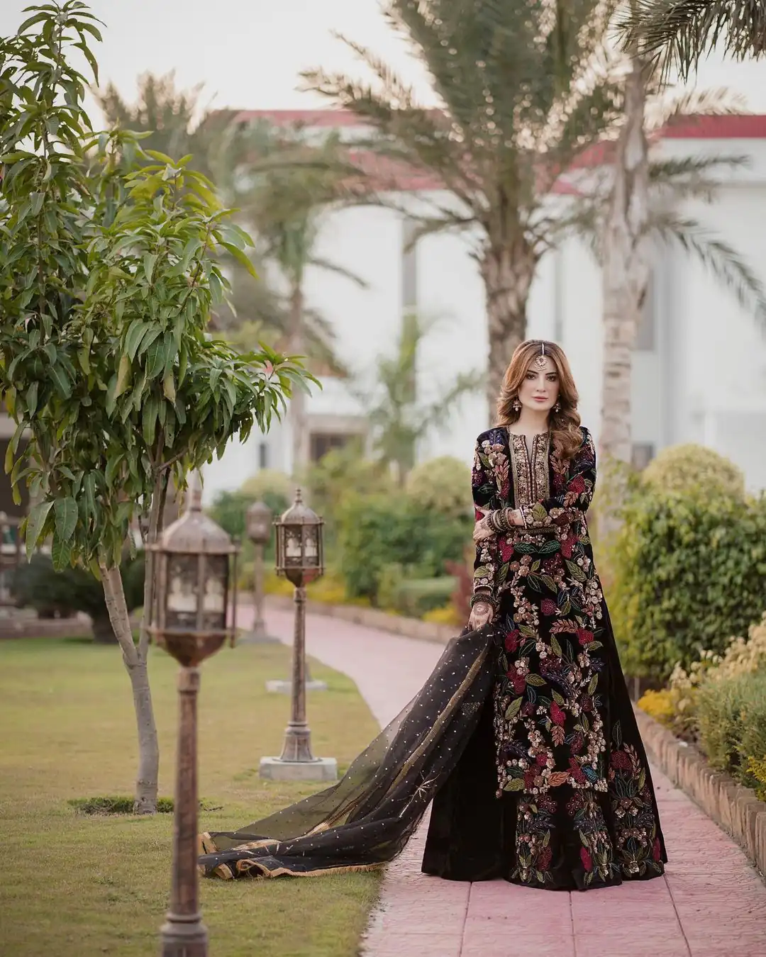 AD 061 Black Viscose velvet Lehenga Choli Perfect for Wedding, Party, Traditional Day, Holi, Ethnic Day – . Affordable Price ₹3099. Delivery 4-6 Worki | Lehenga, Bollywood Lehenga, Creative Lehenga, Designer Lehenga, Embroidered Lehenga, Party Wear Lehenga