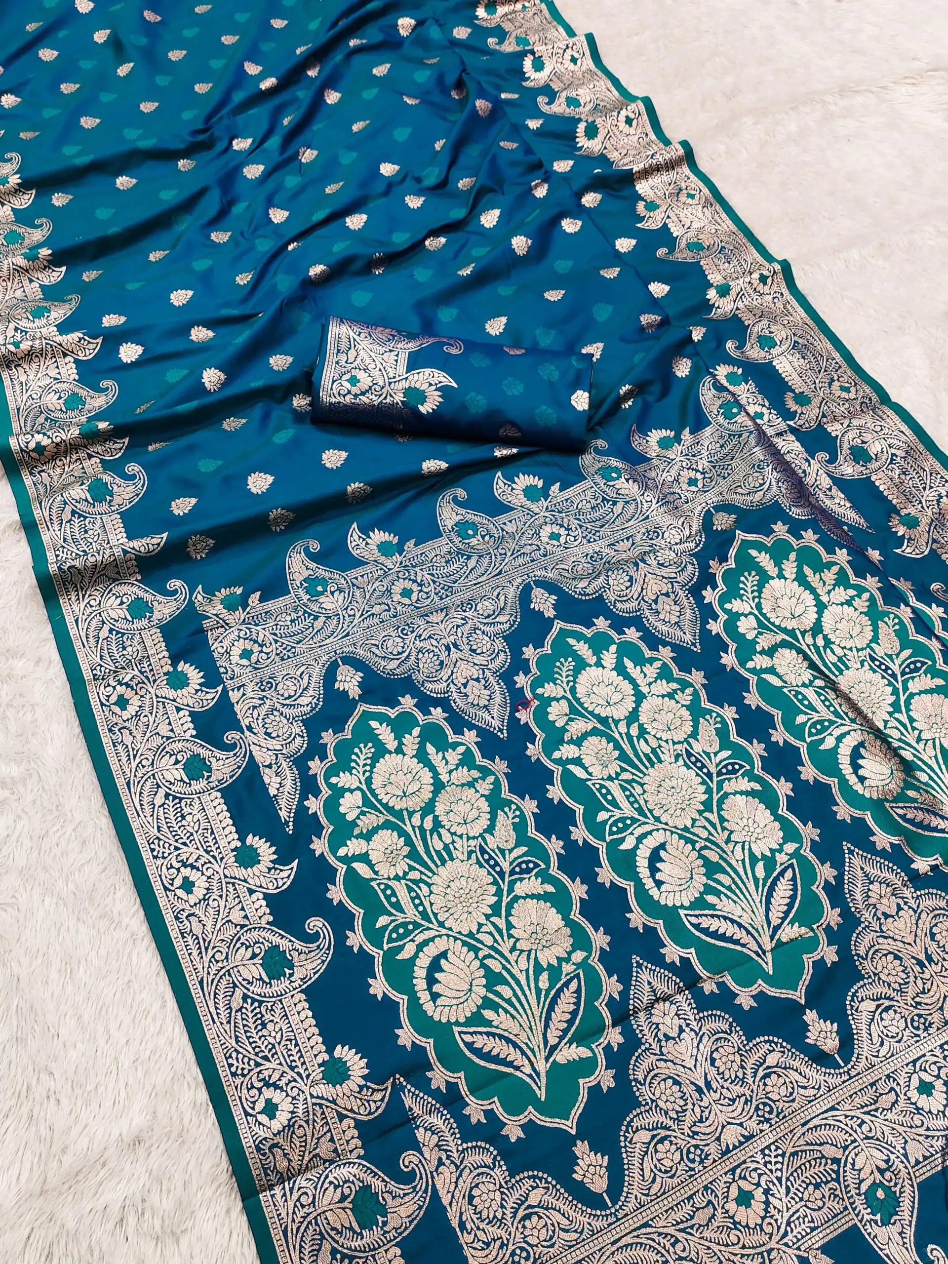 Blue Banarasi Lace Zari Work Saree