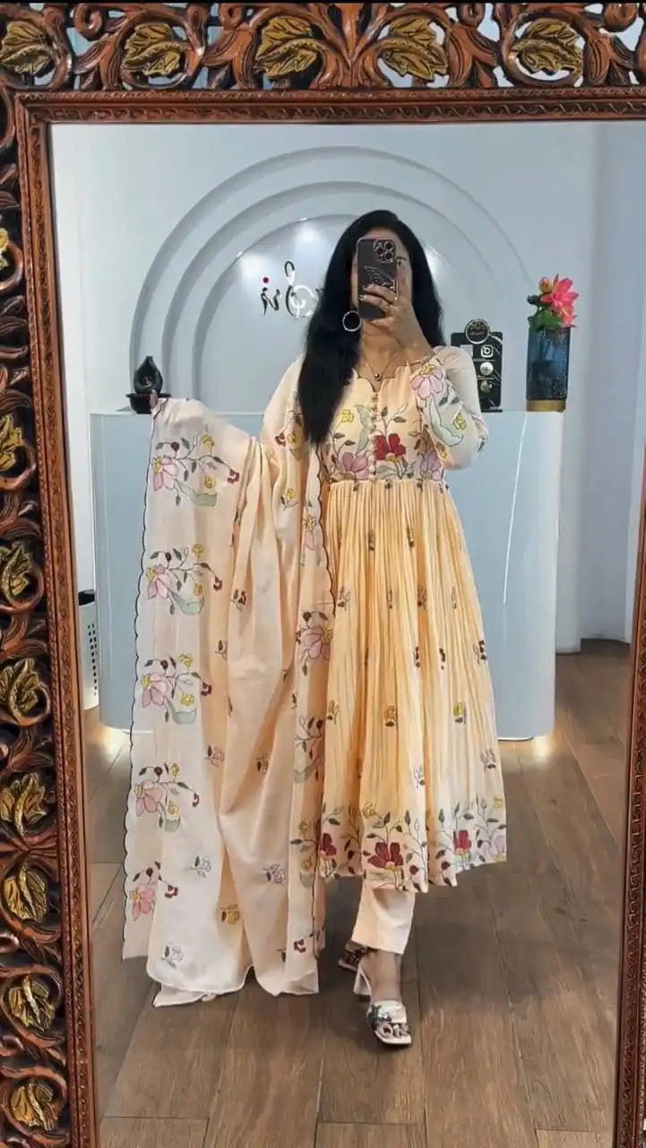 Chiku Fox Georgette With Thread Embroidery Gown