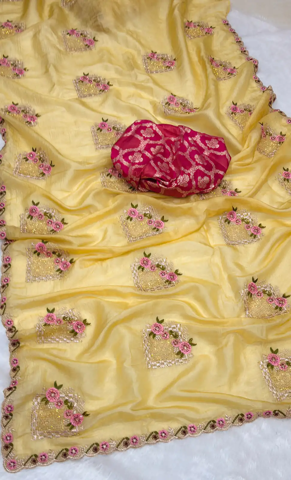 SC 239 Pink Georgette With Lace Work & Lace Border Saree . Wedding, Party, Festive, Events, Exclusive Offer ₹1599. Delivery 4-6 Working Days. Shop now. | Sarees, Bollywood Sarees, Creative Sarees, Designer Sarees, Embroidered Sarees, Ethnic Saree, Modern Digital sarees, Party Wear Sarees