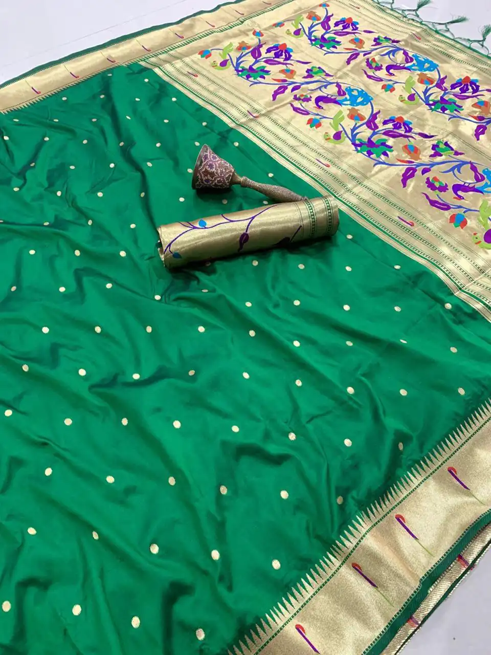 MS 530 Green Pure Banarasi Silk Saree. Perfect for Wedding, Party, Family Gatherings, Ethnic Day, Eid – Affordable Price ₹1649. Delivery 4-6 Working Days | Sarees, Bollywood Sarees, Creative Sarees, Designer Sarees, Embroidered Sarees, Ethnic Saree, Modern Digital sarees, Party Wear Sarees